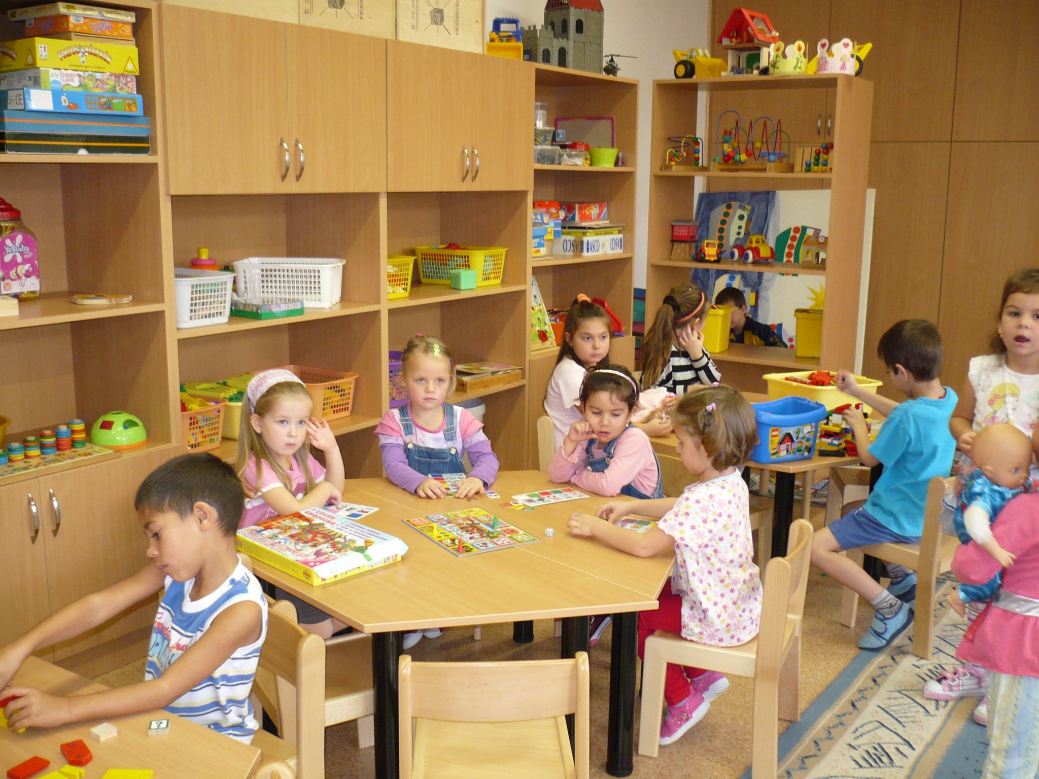 Фото с занятий в детском саду